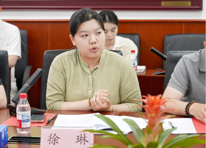 《2025年货车司机从业状况调查报告》发布会暨第十期现代物流与供应链智库论坛在京召开