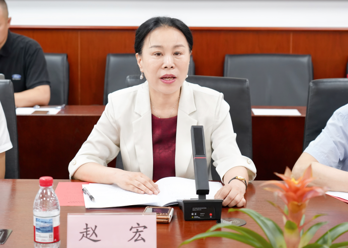 《2025年货车司机从业状况调查报告》发布会暨第十期现代物流与供应链智库论坛在京召开